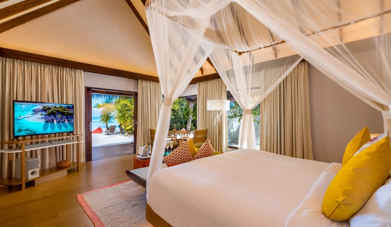 OZEN LIFE MAADHOO, Earth Villa Bedroom